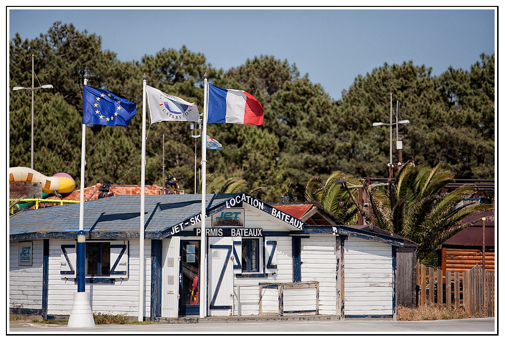 port3.jpg - Drapeaux Capbreton